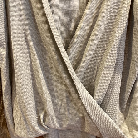 Project Social T Urban Outfitters top - Picture 3 of 4